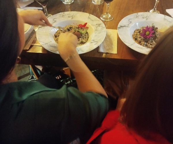 Momentos de comunidad Tumatch — experiencia gastronómica en Bucaramanga